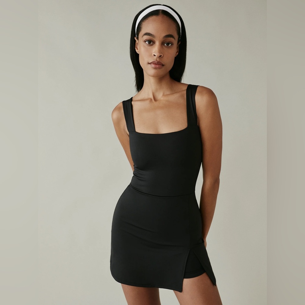 Reformation Black Mini Dress with Chic Silhouette